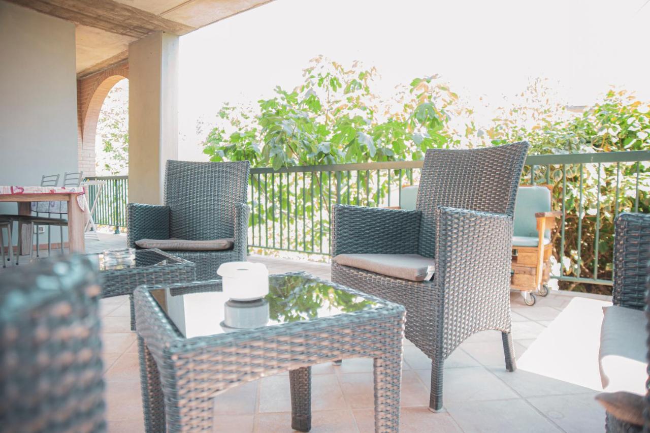 Il Mughetto - Appartamento Con Terrazza Privata San Quirico d'Orcia Eksteriør billede
