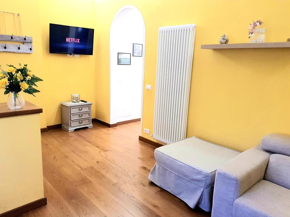 Il Mughetto - Appartamento Con Terrazza Privata San Quirico d'Orcia Eksteriør billede